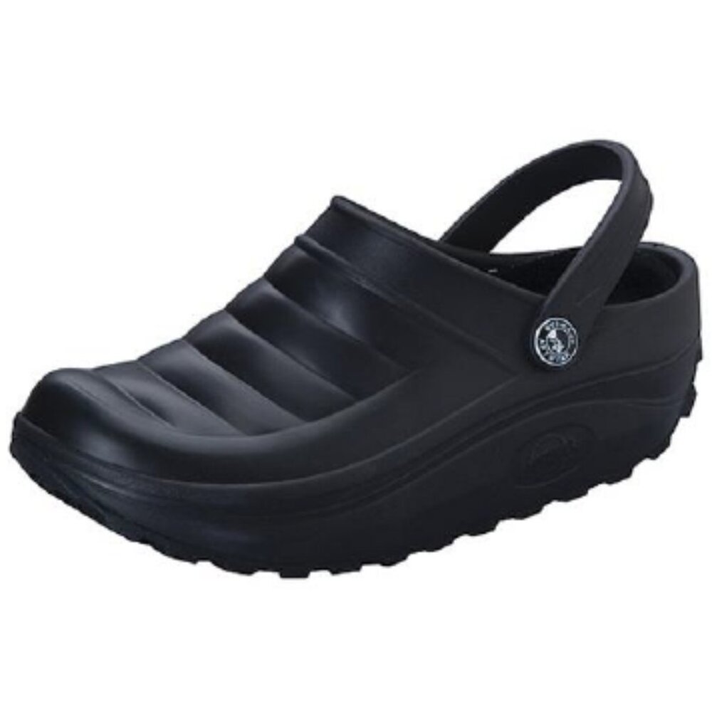 Cherokee Anywear Point Clogs